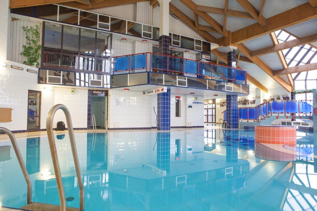 Hotel Przedwiosnie Маслов Екстериор снимка