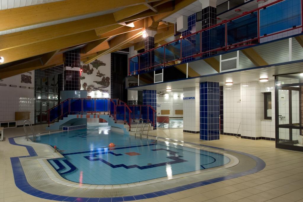 Hotel Przedwiosnie Маслов Екстериор снимка